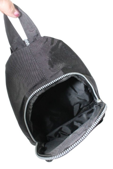 Praktyczny Plecak Materiałowy Kresz Wodoodporny BAG STREET 2257 CZARNY 35 x 21 x 12 [cm]