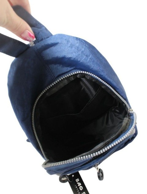 Praktyczny Plecak Materiałowy Kresz Wodoodporny BAG STREET 2257 GRANATOWY 35 x 21 x 12 [cm]