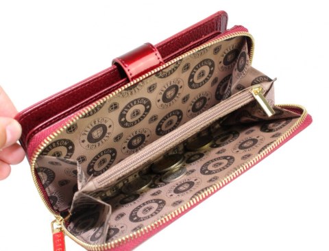 Portfel Damski Skóra Licowa Lakierowana PETERSON Duży Z Suwakiem Piórnik Z Zapięciem BC 603 RFID 16,5 x 10,5 x 3 [cm]