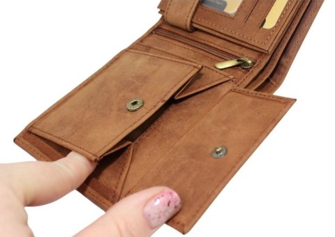 Portfel Męski Skórzany ALWAYS WILD Skóra Naturalna Poziomy Bez Zapięcia Dwa Skrzydełka N992 "MIŚ" KONIAKOWY 13 x 10 x 2 [cm]