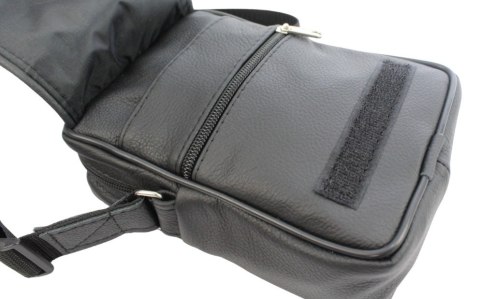 Skórzana Torba Na Ramię Pionowa GRETOS (PL) CZARNA Listonoszka Z Klapką 21 x 13 x 7 [cm]