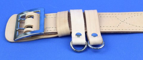 BOJÓWKA Szlufka Do Pasa Wojskowego Oficer Skóra NATURALNA LICOWA Na Szerokość Paska 45 mm Z Oczkiem Metalowym JUCHT BOJÓWKA Szlufka Do Pasa Wojskowego Oficer Skóra NATURALNA LICOWA Na Szerokość Paska 45 mm Z Oczkiem Metalowym JUCHT